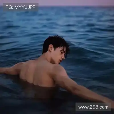 毕玥杨